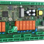 UVR16x2E-NP Regulator universal liber programabil CU MODUL PROCESOR