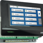 UVR16x2S Regulator universal liber programabil pentru ansamblu panou de control / șină DIN